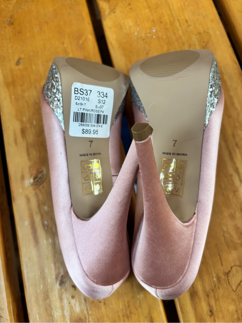 Le Château Light Pink Satin Peep-Toe Platform Heels - Picture 4 of 8